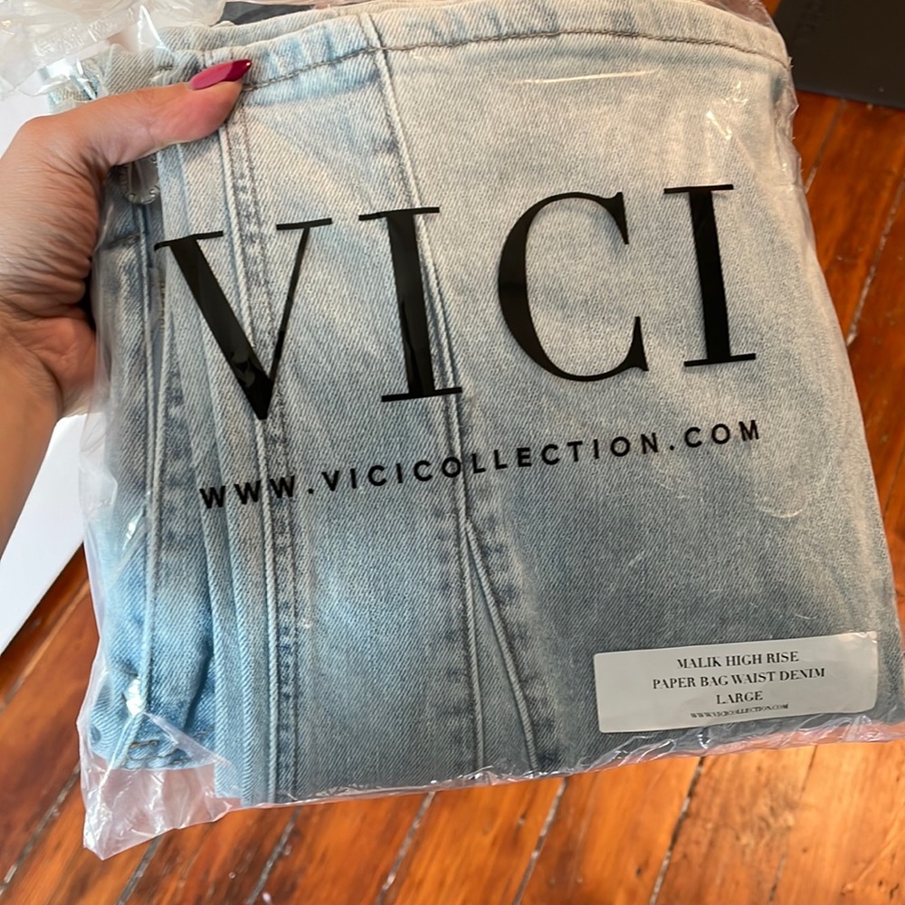 NWT Malik high rise paper bag waist denim
